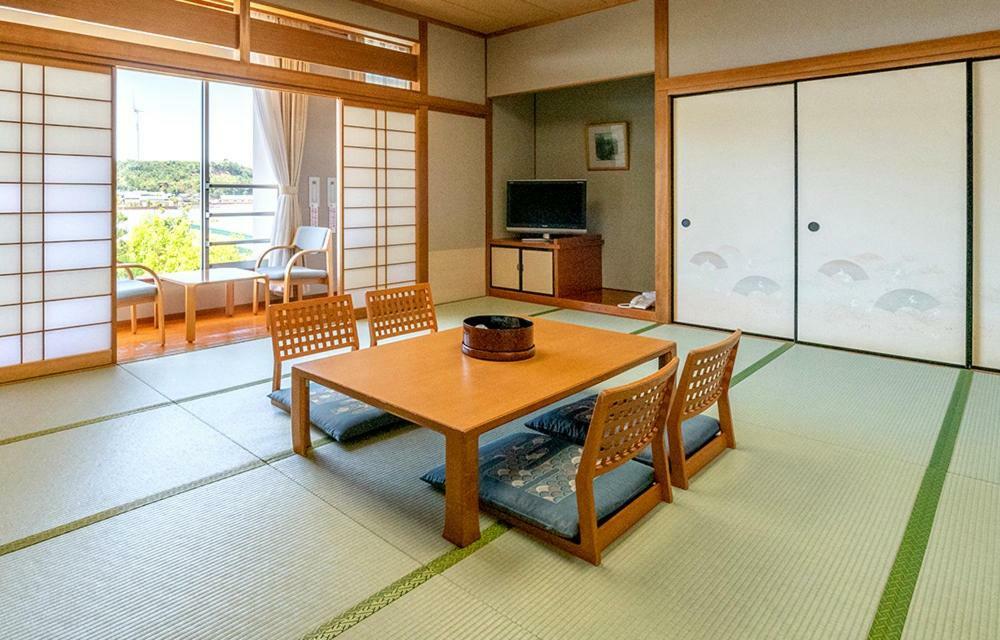Awara Kitagata Onsen Kohanso Hana Yurari Buitenkant foto